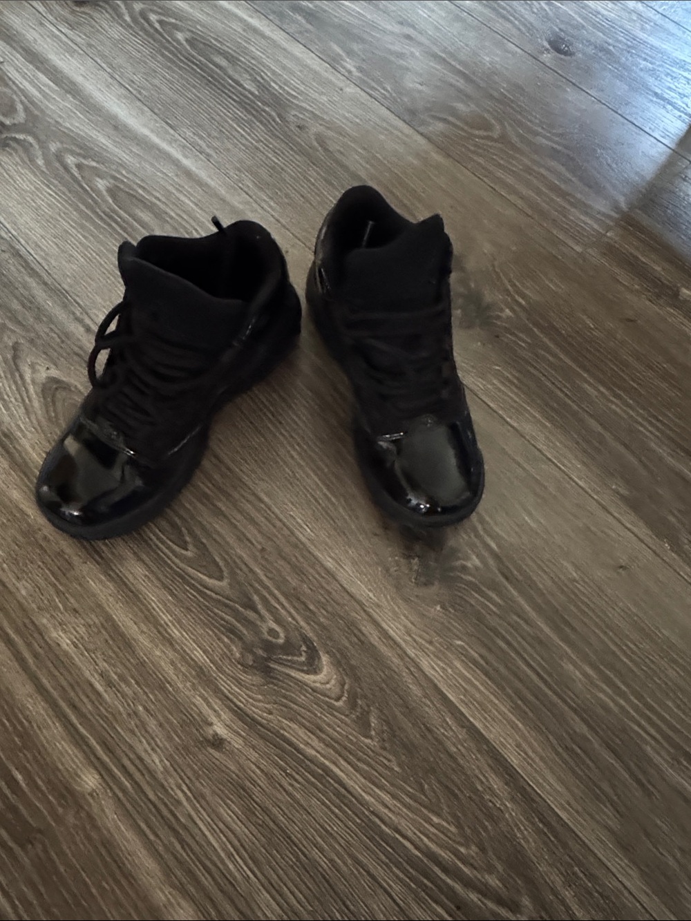 Jordan Men's Black High-Top Sneakers with Patent Toe